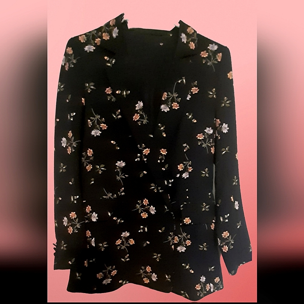 Oversized Navy Floral Blazer